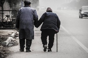 健康中国时代 养老主要靠社区